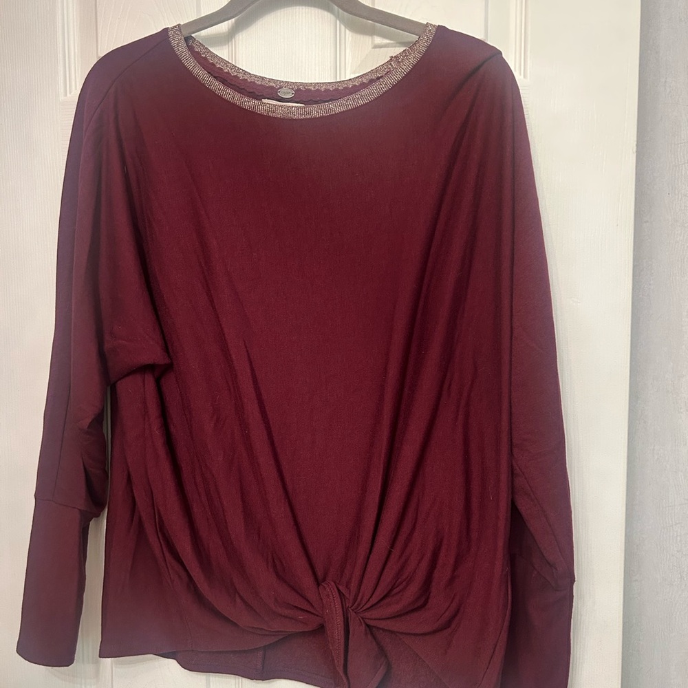 Cupio Maroon Blouse with Knot Accent